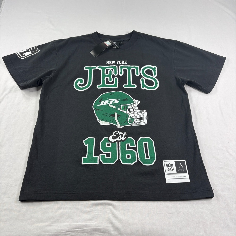 New York Jets Shirt Mens M Black Graphic NFL X Aleali May Crew Neck‎ Tee NEW